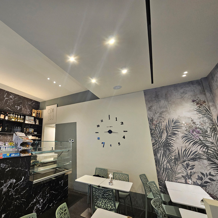 Longe bar milano
